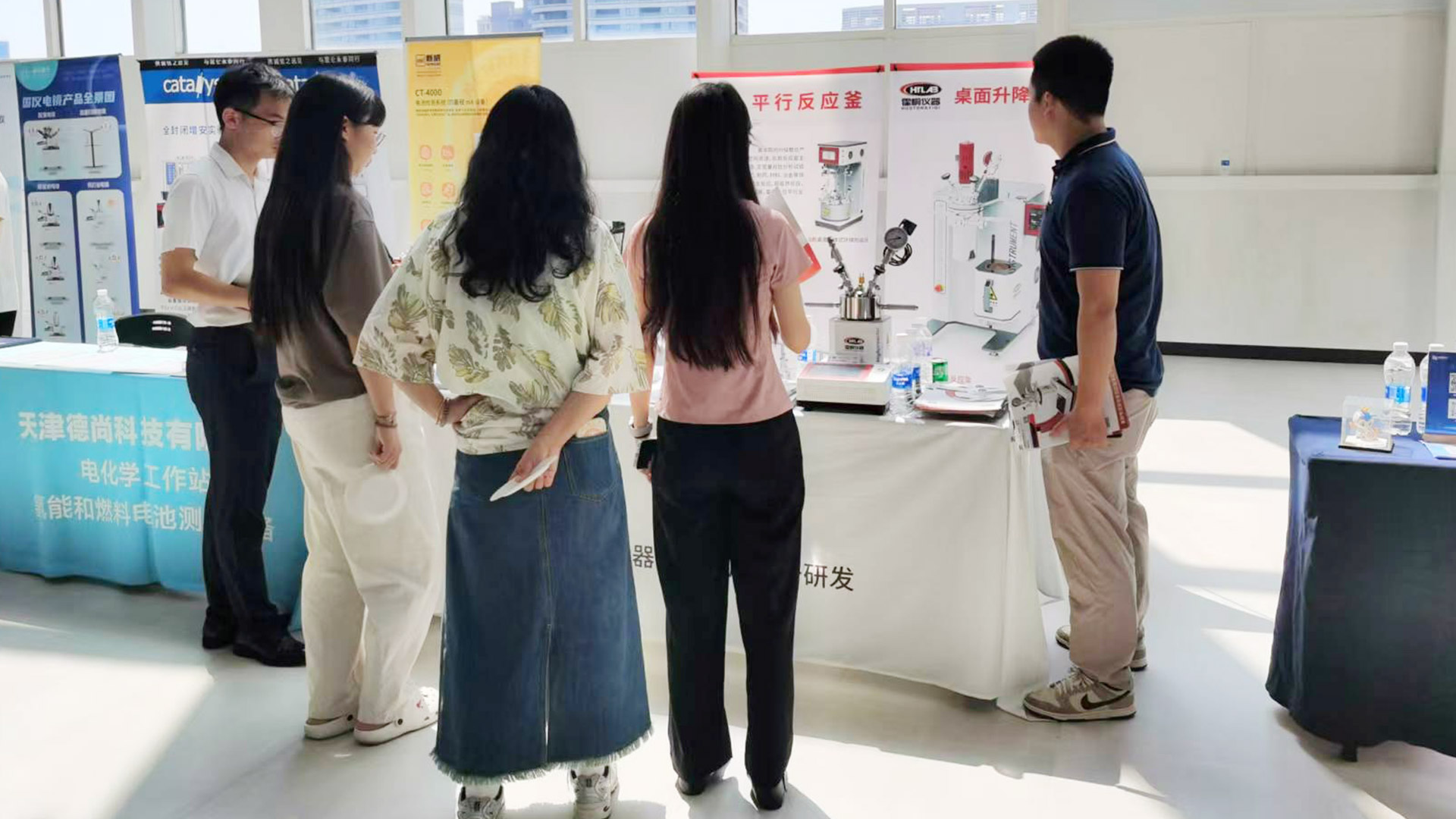 霍桐儀器參加 “第十六屆全球華人化工學者研討會”,實驗室反應釜受青睞!新聞主圖